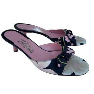 Salvatore Ferragamo Cherry Blossom Slides Size 10 Ex Narrow Kitten Heel Sandals